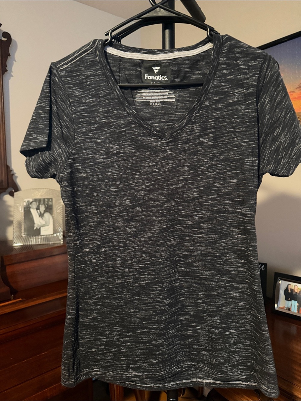 Fanatics Women's Heathered Charcoal V-Neck Short Sleeve Tee